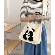 ショルダーバッグ　キャンバス　バッグ　panda　デザイン　可愛い　INS　韓国ファッション