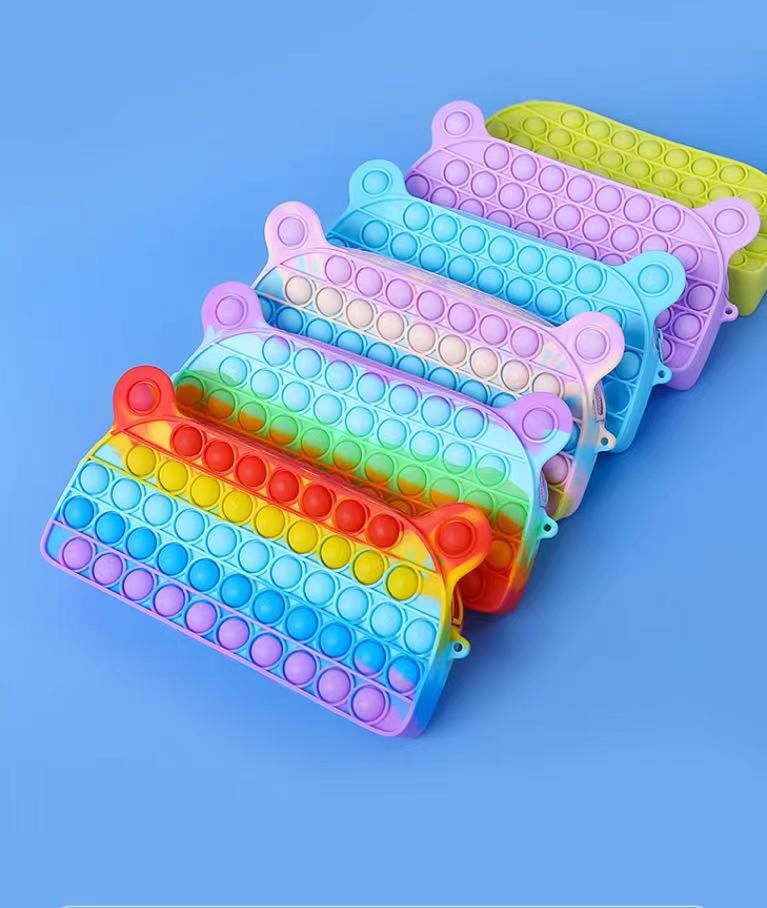 人気小銭入れプッシュポップ フィジェットおもちゃ プッシュポップキーボード創意バッグ減圧玩具ins筆入れ