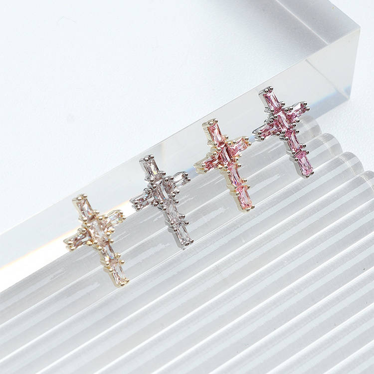 十字架 レトロ感 ネイルアート メタルパーツ ネイル用品 ネイルパーツ