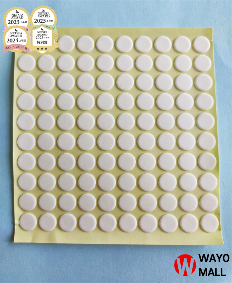 100個入り接着剤 デコパーツ DIY素材 両面テープ 丸型 超強力 粘着  貼り付けパーツ 掲示用 壁紙に