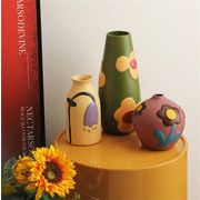 人気沸騰 早い者勝ち クリスマスプレゼント 誕生日プレゼント 新品 彩色描写 陶磁器の花瓶 置物