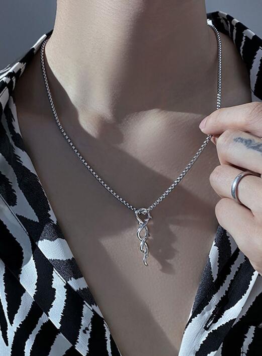 新品未使用アクセサリーネックレス男女兼用 ファッション ユニセックス メンズ ネックレス アクセサリー 荊棘 げら