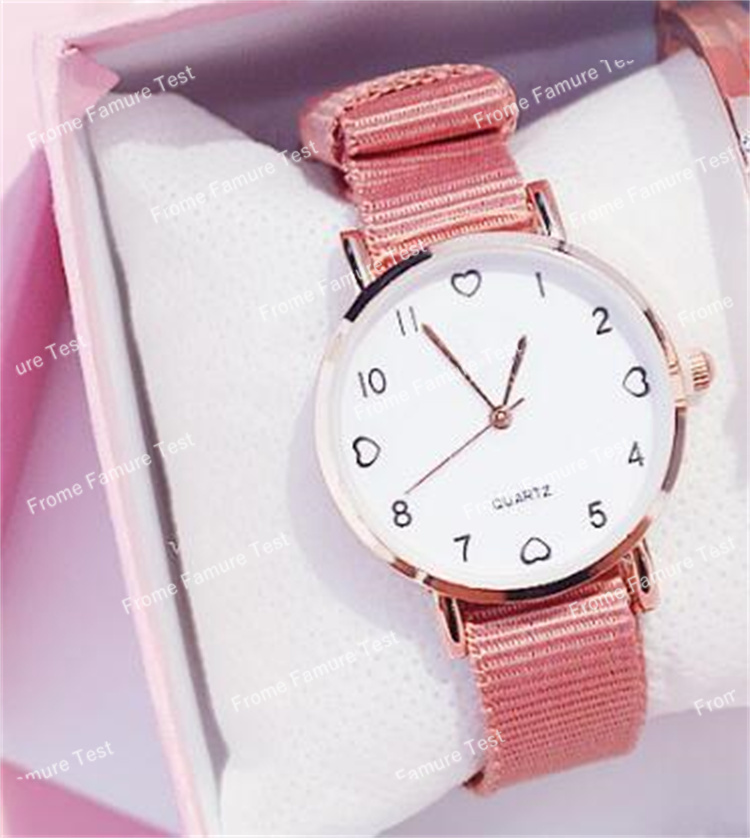 腕時計　時計　アナログ時計   レディース     韓国風　シンプル　ファッション
