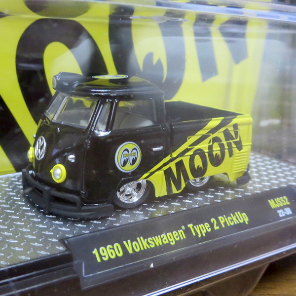 M2 MACHINES 1:64 MOONEYES 1960 VW Type2 PickUp Short 【ムーン