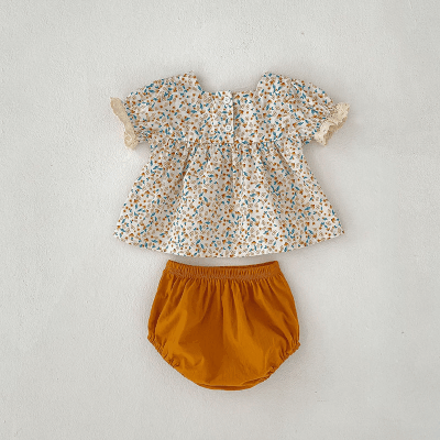 女の子 夏 ボタニカル ブラウス ハーフスリープ上着 花柄 フリル ショートパンツ シャツ+ズボン 66-100