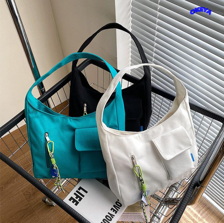 レディースバッグ　ワンショルダートートバッグ　大容量　韓国風　キャンバスバッグ　3色展開