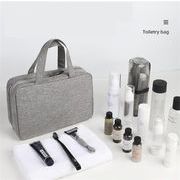 トレンド感たっぷり 化粧品 収納バッグ おしゃれな デザインセンス 防水 折り畳み 乾湿分離 洗面バッグ