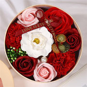 今が絶対買い流行 バラの花のギフト箱 新品 バレンタインデーの贈り物 教師の日の贈り物 石鹸の花