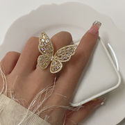 レディースファッション 人気リング 銅に18Kリアルゴールドメッキ クリア ジルコン 蝶の指輪