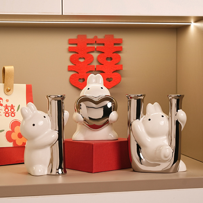 モダンオブジェ うさぎモチーフ メタル 可愛い 癒し ラグジュアリー