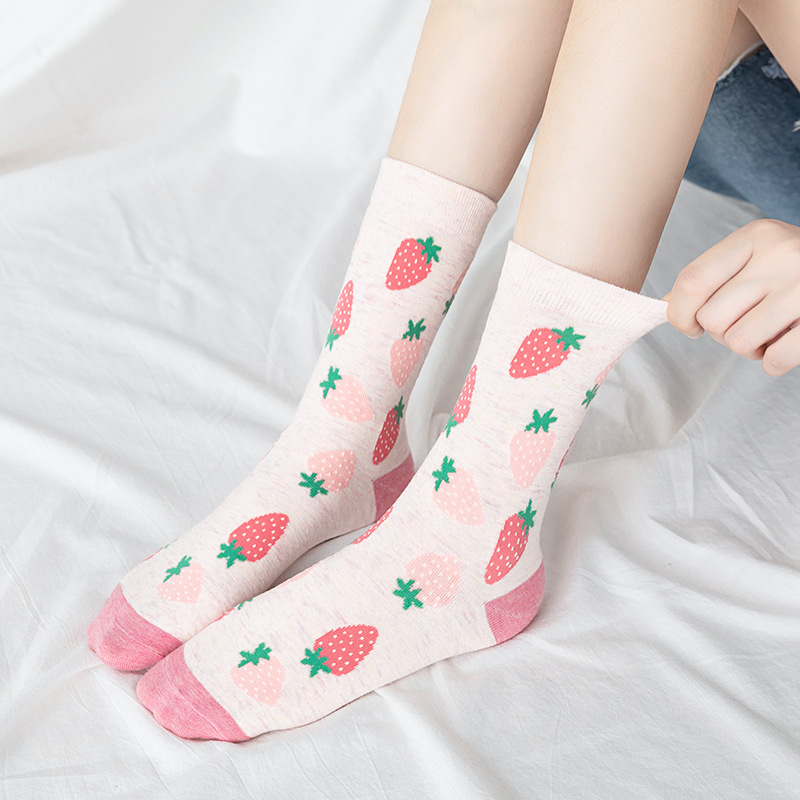 ルームシューズ もこもこ ふわふわ スリッパ 室内 いちご ボア 苺 サンダル 暖かい 冬 ピンク ストロベリー GPT 送料無料(gu1b805) フラッシュスリッパ レディース ソフト 快適 かわいい フルーツ 室内 冬 ストロベリー スリッポン, ストロベリー(ホワイト),