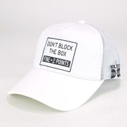 　NYCライセンスBOXフレームメッシュキャップ　ヤング帽子