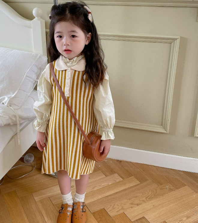 新作 韓国風子供服   ベビー服  ニット  ワンピース  つりスカート  袖なし  ストライプ  2色