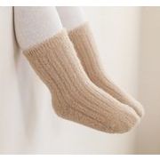 秋冬新作 韓国風子供服    子供靴下  ソックス  靴下   ベビー靴下  もふもふ   10色