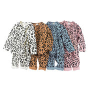春秋　子供服　ルームウェア　豹柄　長袖Ｔシャツ　パンツ　2点セット　パジャマ　可愛い　おしゃれ