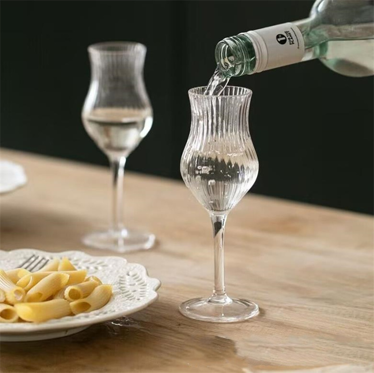 信じられない驚きの大特価 ハイフット カジュアル グラス シャンパンカップ ロマンチック 泡立てグラス