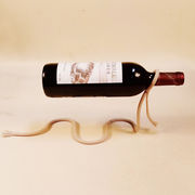 必須アイテム 激安セール 縄振り子 蛇形ワイン棚 酒箱装飾品 家庭振り子 個人プレゼント ワインホルダー