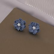 青い花 真珠のピアス レトロ 優しい気質 イヤークリップ