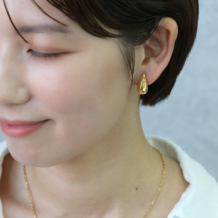 サンライズシェル】 ピアス7 [SUNRISE 569] - $216.00 | ハワイアンジュエリーのリング、バングル、ペンダントトップ、ピアス を本場ハワイから直送のトニーアロハマーケティング