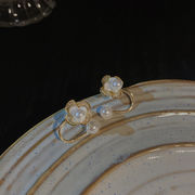 韓国の花のイヤリング女性S925シルバーニードルファッション気質イヤリングパールイヤリングイヤリング