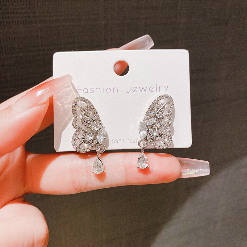 ピアス 人気新作 耳飾り 蝶 ジュエリー アクセサリー レディース ラインストーン 気質 おしゃれ