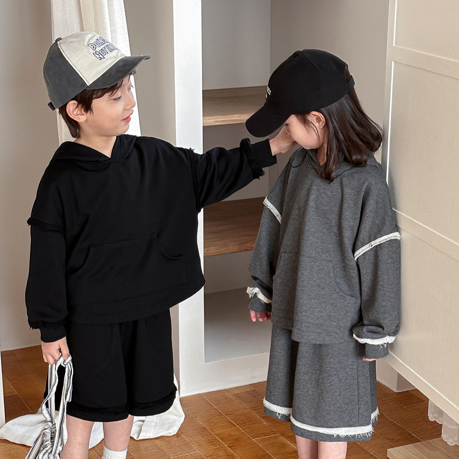 韓国子供服 ベビー服  キッズ 男女兼用  長袖トップス +  ショートズボン 2点セット 2色 80cm-140cm
