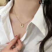 ネックレス レディース ホースシュー 蹄 馬蹄 シンプル 上品 スネークチェーン おしゃれ 大人っぽ