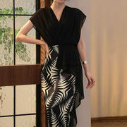 高級感のある デザイン 不規則シルエット 上品 ワンピース