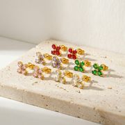 サージカルステンレス花ピアス　アクセサリー　18kコーティング　INS　金属アレルギー対応