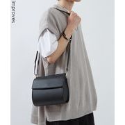 ショルダーバッグ