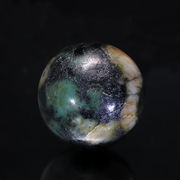 【一点物】丸玉　フェナカイト＆エメラルド　共生鉱　ブラジル産　証明書付き