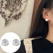 貝殻ピアス 貝がら キャッチレス バックレス S925 シルバーアクセサリー アレルギー対応 おしゃれ 上品