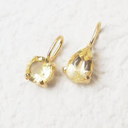 【K18 刻印入り】ゴールデンダンビュライト チャーム トップ 18金 天然石 ペンダント ジュエリー