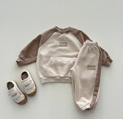 新作　秋冬新作　韓国ファッション　韓国子供服　上下セット　2点セット 　キッズ女の子　