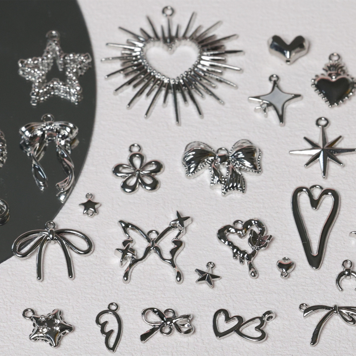 DIYパーツ 翼 手作りチャーム アクセサリーパーツ 花 ハンドメイド ハート 月 星 バタフライ りぼん結び