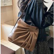 ショルダーバッグ  レディース 鞄   手提げバッグ フェイクレザー 通勤風  大容量