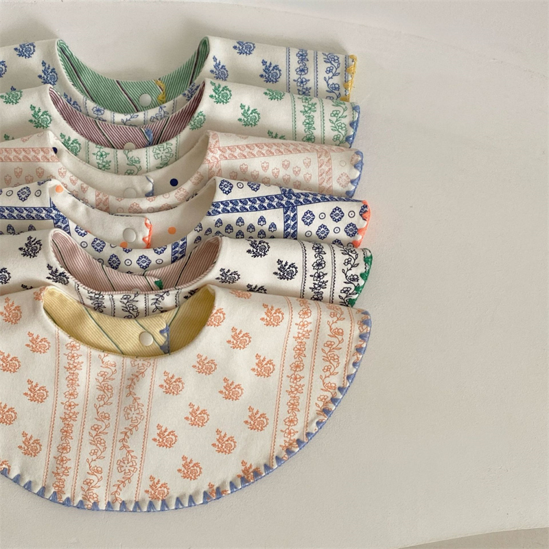 2026新作　ベビースタイ　柔らか　リバーシブル　水玉　花柄　よだれかけ　新生児　ビブ　選べる6色