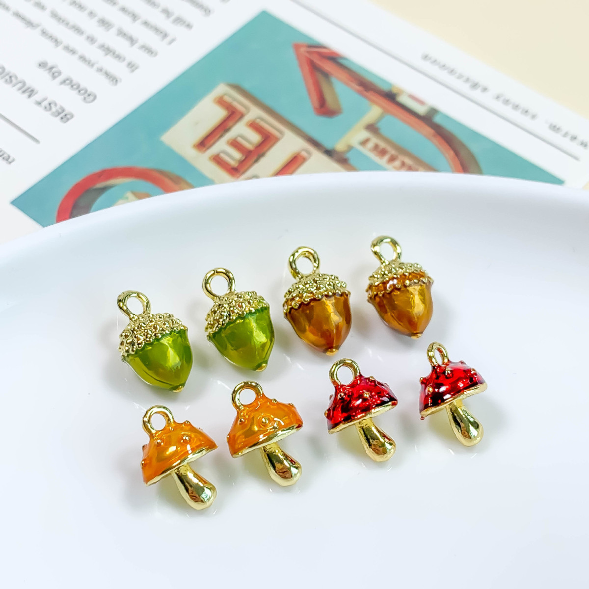 野菜 マッシュルーム アクセサリーパーツ 松かさ ピアス チャーム イヤリング ハンドメイド デコパーツ