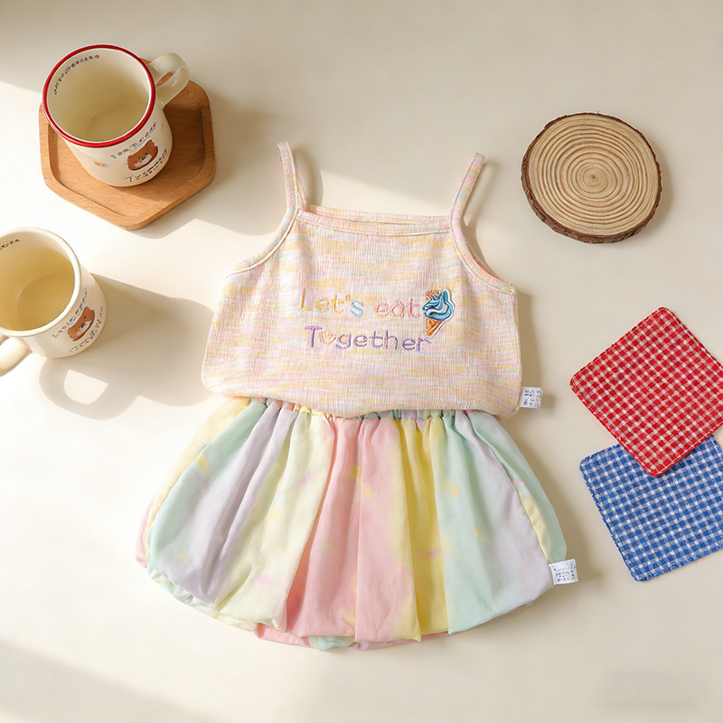 2026」子供服☆セットアップ☆袖なし☆韓国風子供服☆90cm～130cm