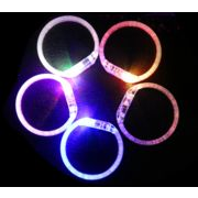 光るおもちゃ ブレスレット おもちゃ  玩具 子供大人兼用 お祭り 縁日 幼稚園 夏祭り イベント