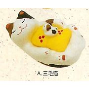 【ご紹介します！信頼の日本製！ほっこりかわいい！ちぎり和紙親子だっこ猫(3種)】A.三毛猫