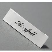 首タグ、洗濯タグ　レディースアパレル用首タグ、洗濯タグオーダーメイドOEM