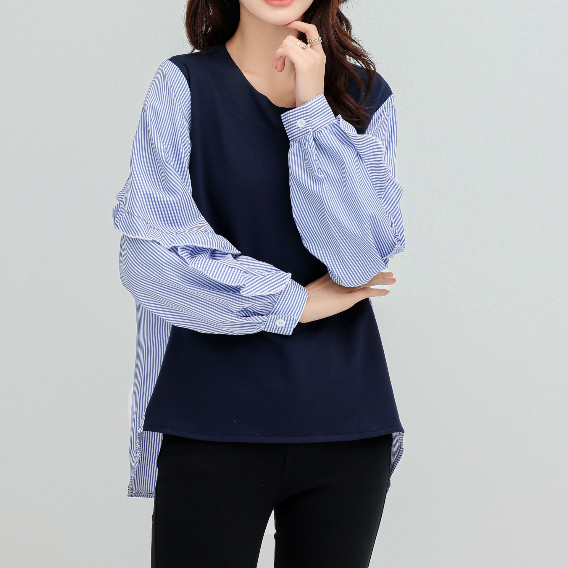 【早い者勝ち】KID BLUE 刺繍入りロングシャツとレギンスセット 早い者勝ち】KID BLUE 刺繍入りロングシャツとレギンスセット