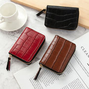 韓国ファッションシンプル レディース 短財布 オシャレで可愛い   折り 大容量 カード収納 小銭入れ