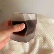 INS グラス 置物を飾る 人気  インテリア   ウォーターカップ コーヒーカップ  創意撮影装具
