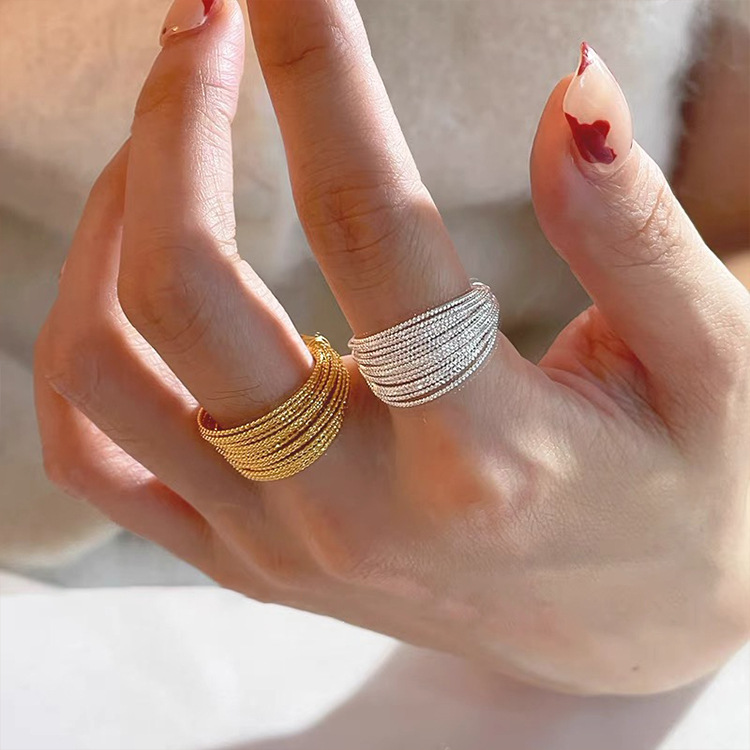 指輪　リング　アクセサリー　レディース　韓国ファッション　メタル　デザイン