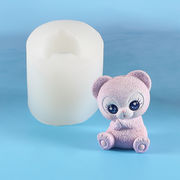 人気 石鹸ローソク アロマキャンドル 素材 蝋燭 モールド 手作りゴム型 UVレジン アロマ型 装飾 熊
