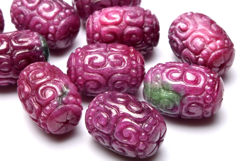 ルビー ビーズ 14個セット