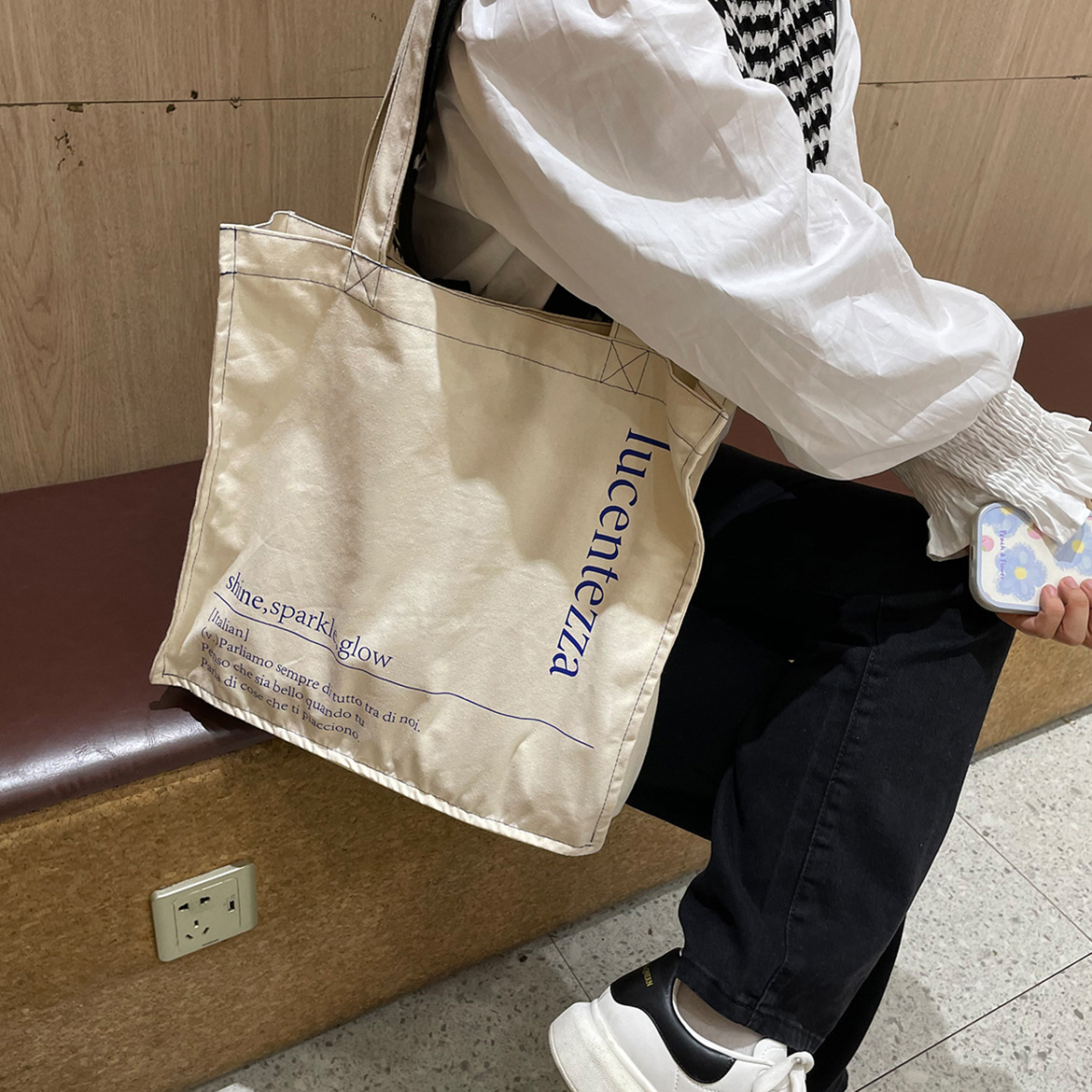 【バッグ】・レディース・手提げ鞄・トートバッグ・大容量バッグ・ショルダーバッグ