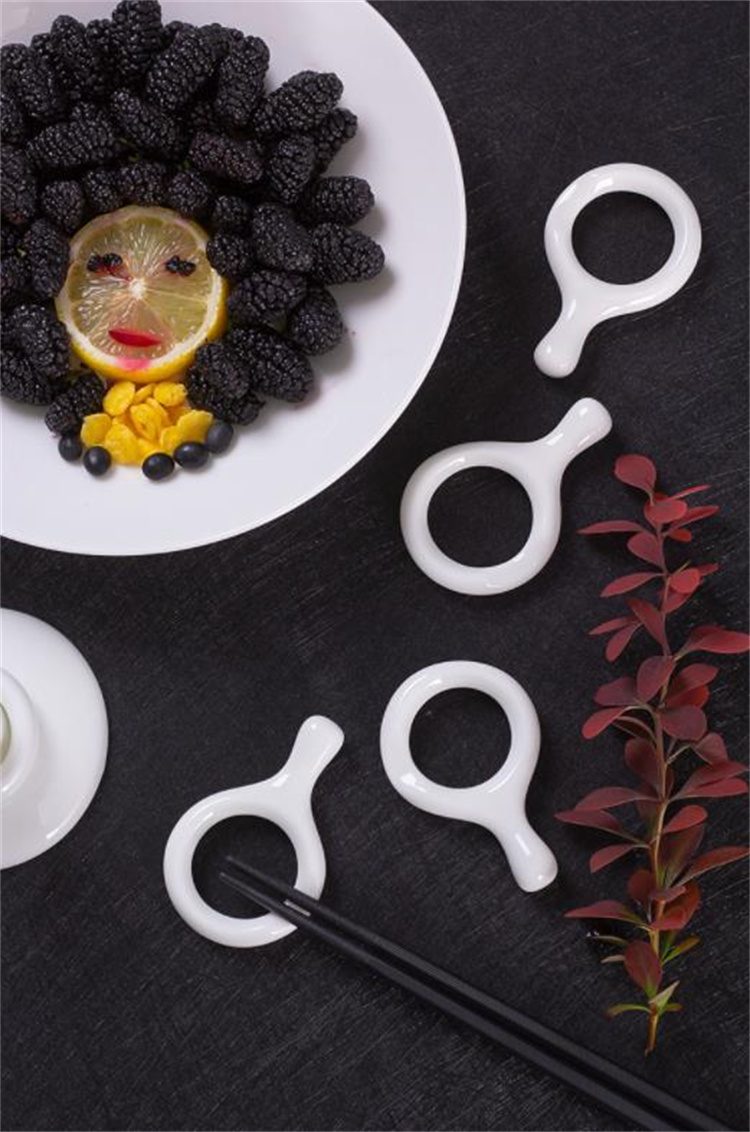 陶磁器 家庭用 新品 スプーン置き 精致 ユニークなデザイン カジュアル 食卓 箸置き 箸置きトレー